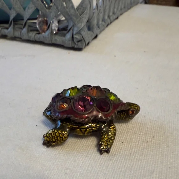 Jay Strongwater Colorful Jeweled Turtle Figurine - Picture 4 of 5